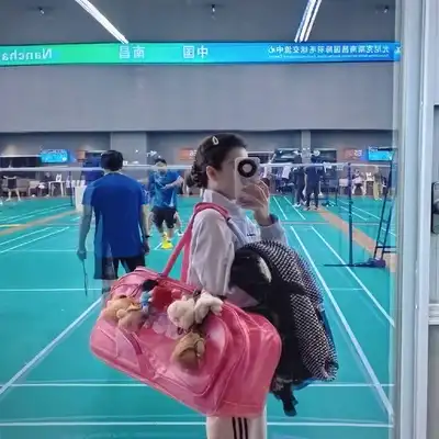 康亮宏